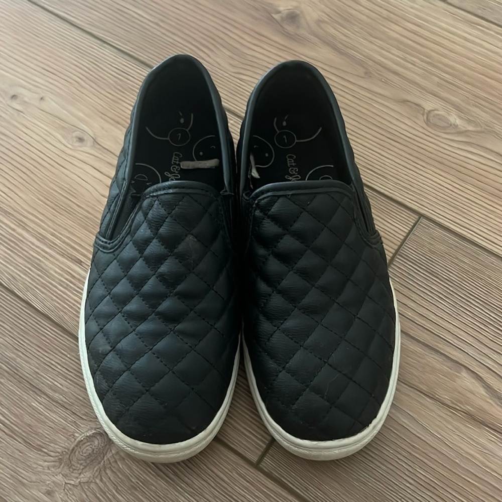 Cat & Jack size 1 shoes